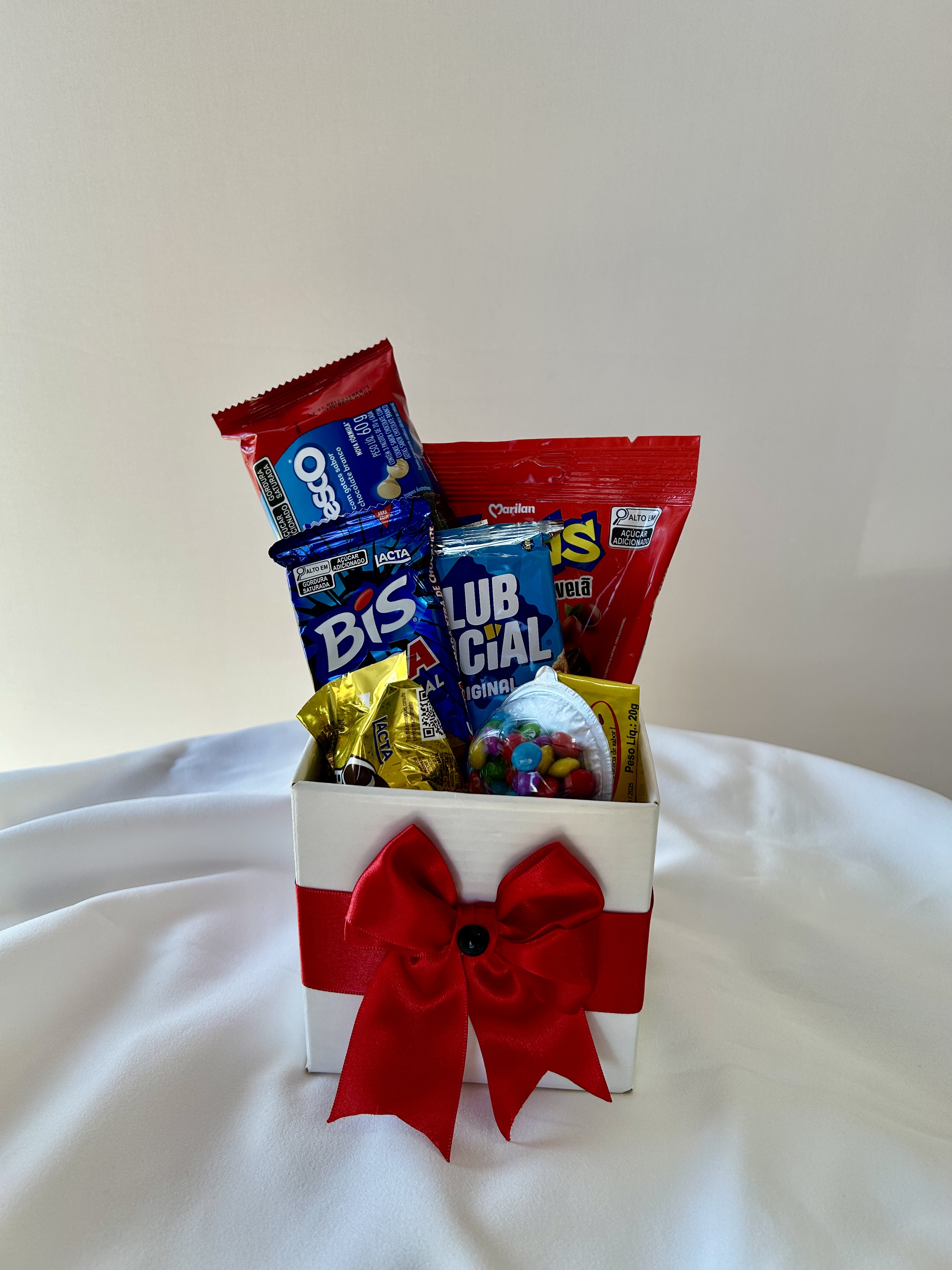 Cesta de doces variados